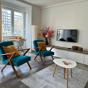 Renewed Luxurious At Casino Appartement Oostende